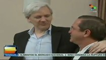 Ecuador y Reino Unido crearán comisión para resolver caso Assange