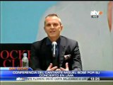 Miguel Bose en su conferencia de prensa en Perú