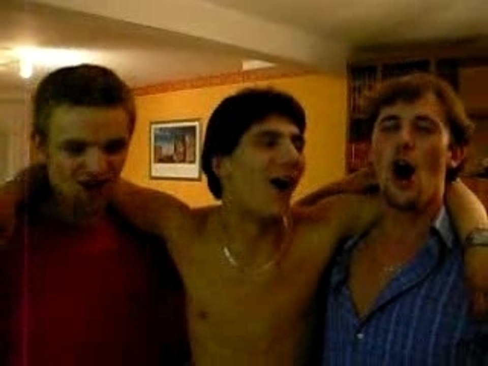 LES PATRONS C'EST COMME LES COCHONS...