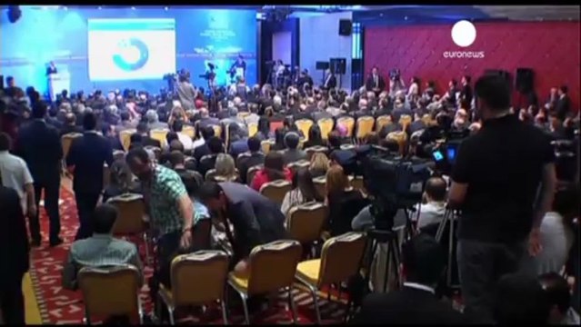 Tensa calma en Turquía en una nueva jornada de...