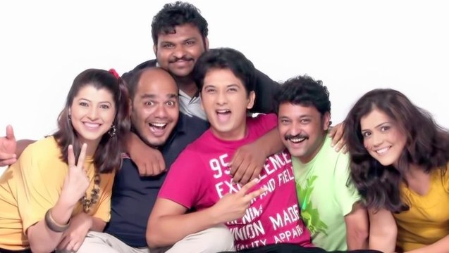 At The Rehearsals Of Marathi Play Ye Re Ye Re Paisa - Abhijeet Khandkekar & Tejaswini Pandit!