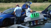 Lutte contre les taxis clandestins : un contrôle de gendarmeries aux abords de l'aéroport