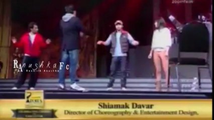 Ranbir Kapoor & Anushka Sharma Backstage at Toifa 2013