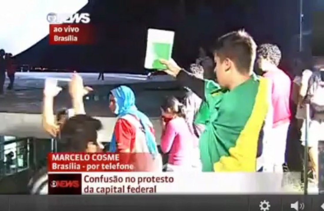 Congresso Nacional Invadido (Brasilia)ao vivo 17/06/2013 Manifestação contra aumento da pass/onibus