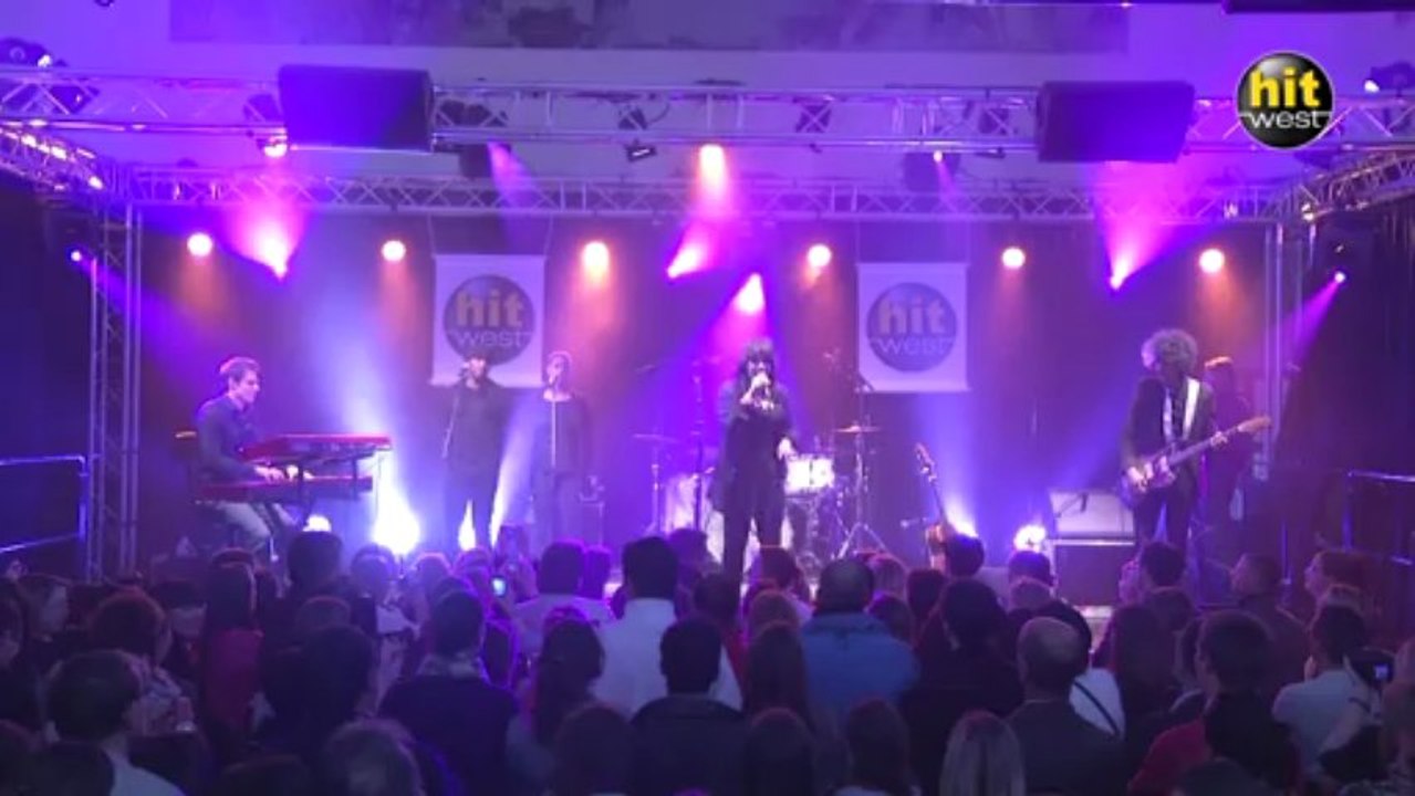 ALEX HEPBURN - Woman (session exclusive Hit west - Backstage Live)