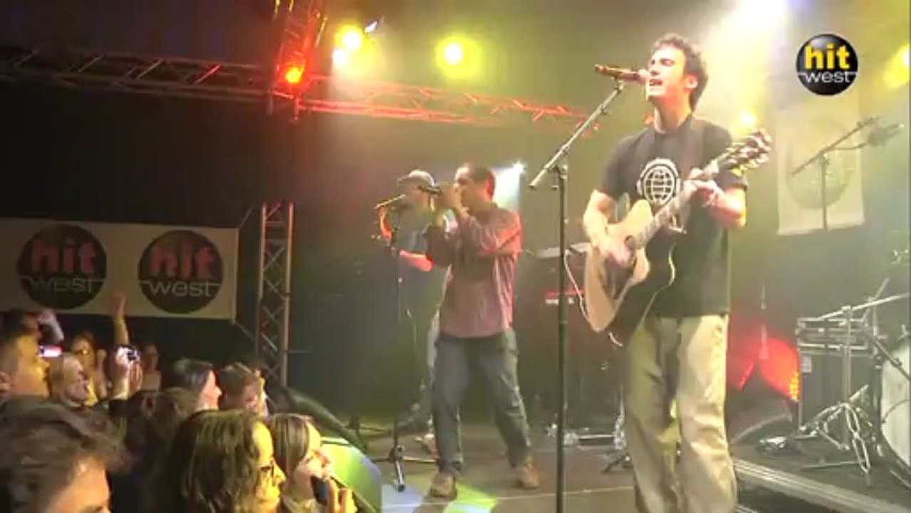 BOULEVARD DES AIRS - Bla bla (session exclusive Hit West - Backstage Live)