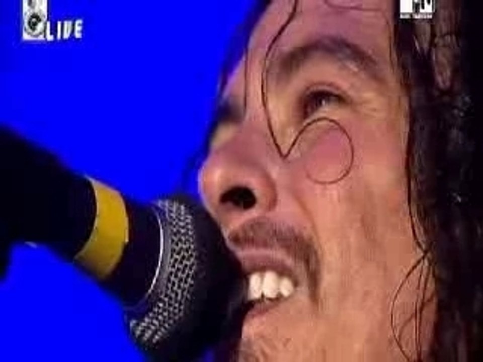 KoRn freak on a leach