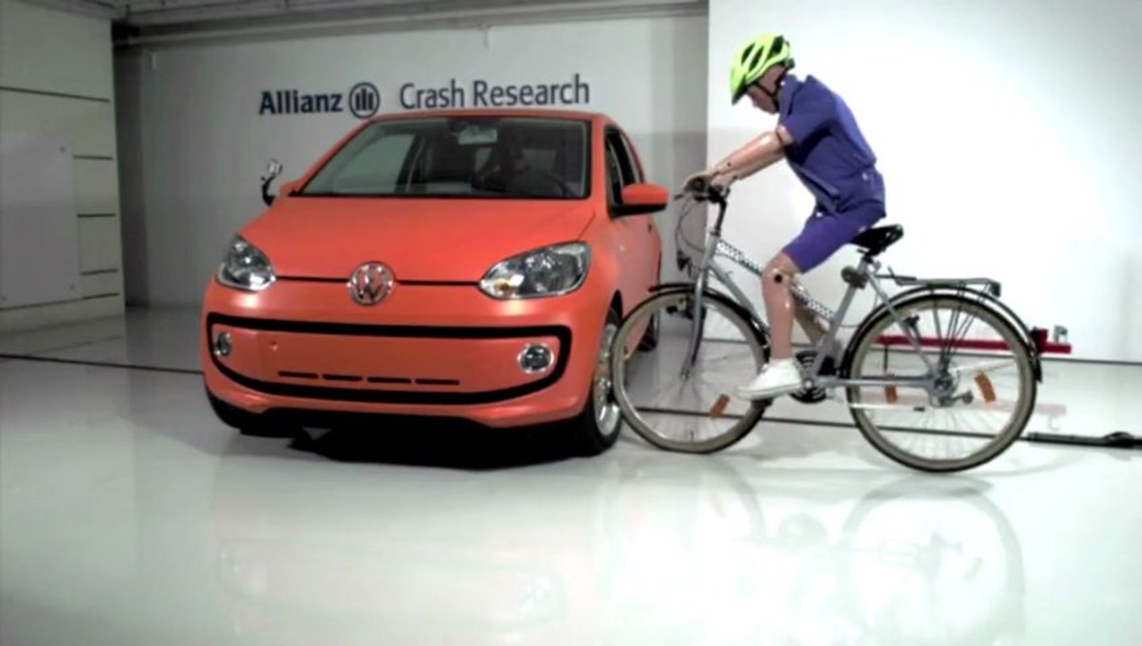 Umstritten: fahrradhelm als pflicht?