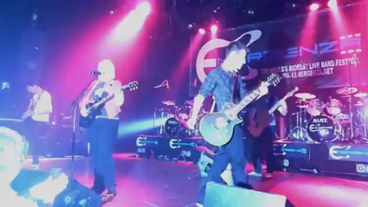 Hi Boris! - Live Bataclan 2013 - "Town breathing"