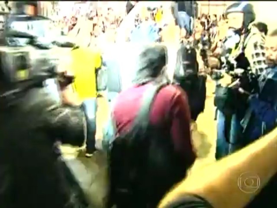 Manifestantes voltam às ruas do centro de São Paulo