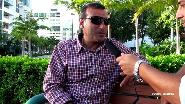 Ev'den Uzak'ta ( Yönetmen Eren Taylan)