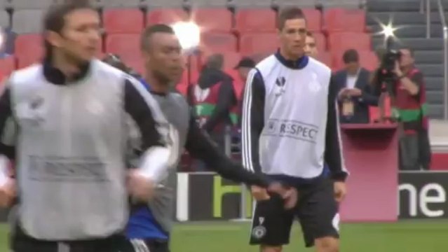 Fabregas staying put but Man United on alert for Thiago