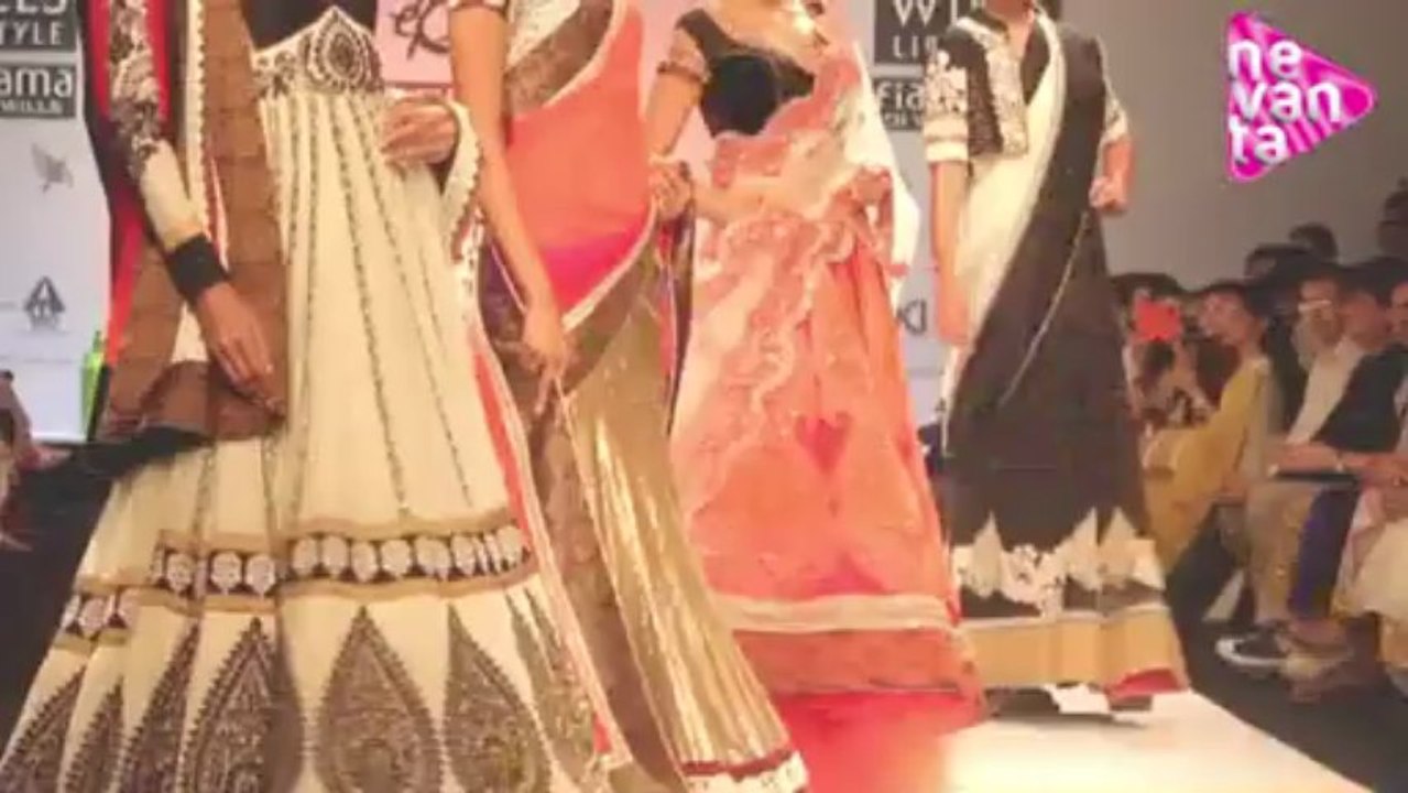 Ekta Jaipuria and Ruchira Kandhari @ Wills Lifestyle India Fashion Week AW13