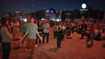 Turkey's passive resistance protests spread