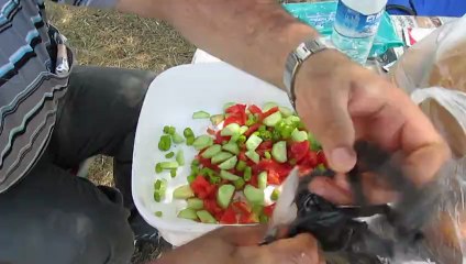 bub ekibi ve odun ateşinde balık