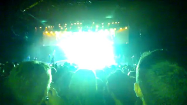 Intro Alicia Keys à la Halle