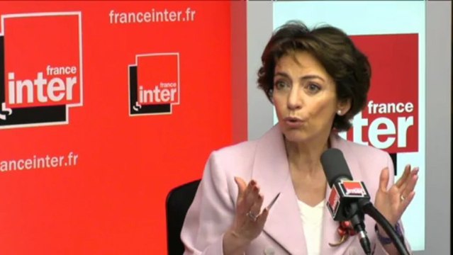 Marisol Touraine: La droite est adepte du fonctionnaire bashing