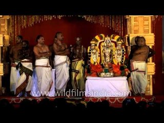 40 priests arrive with the idols of Tirupati