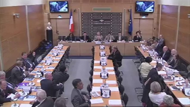 Alain Tourret dénonce les conditions insupportables de travail des parlementaires