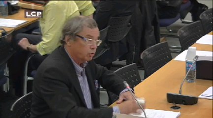 Coup de gueule et ras le bol : Alain Tourret dénonce le rythme des heures de travail à l'Assemblée