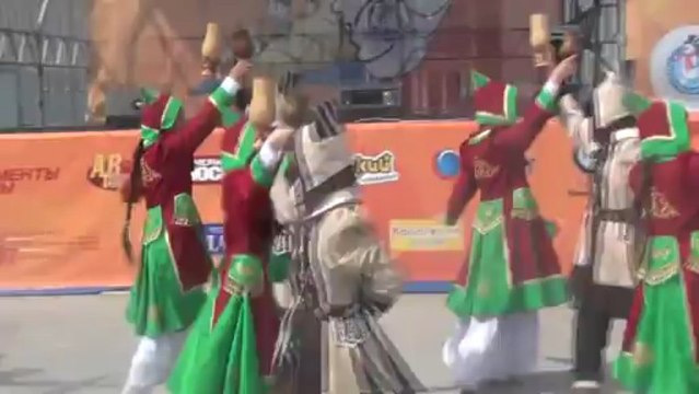 Республика Якутия Саха ансамбль танцы Уртэл - Солнце в детских руках