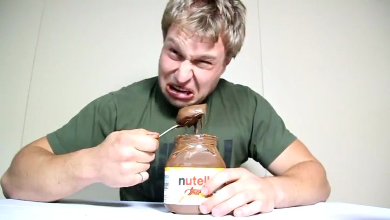 Furious Pete mange un pot de Nutella en 3 min !!