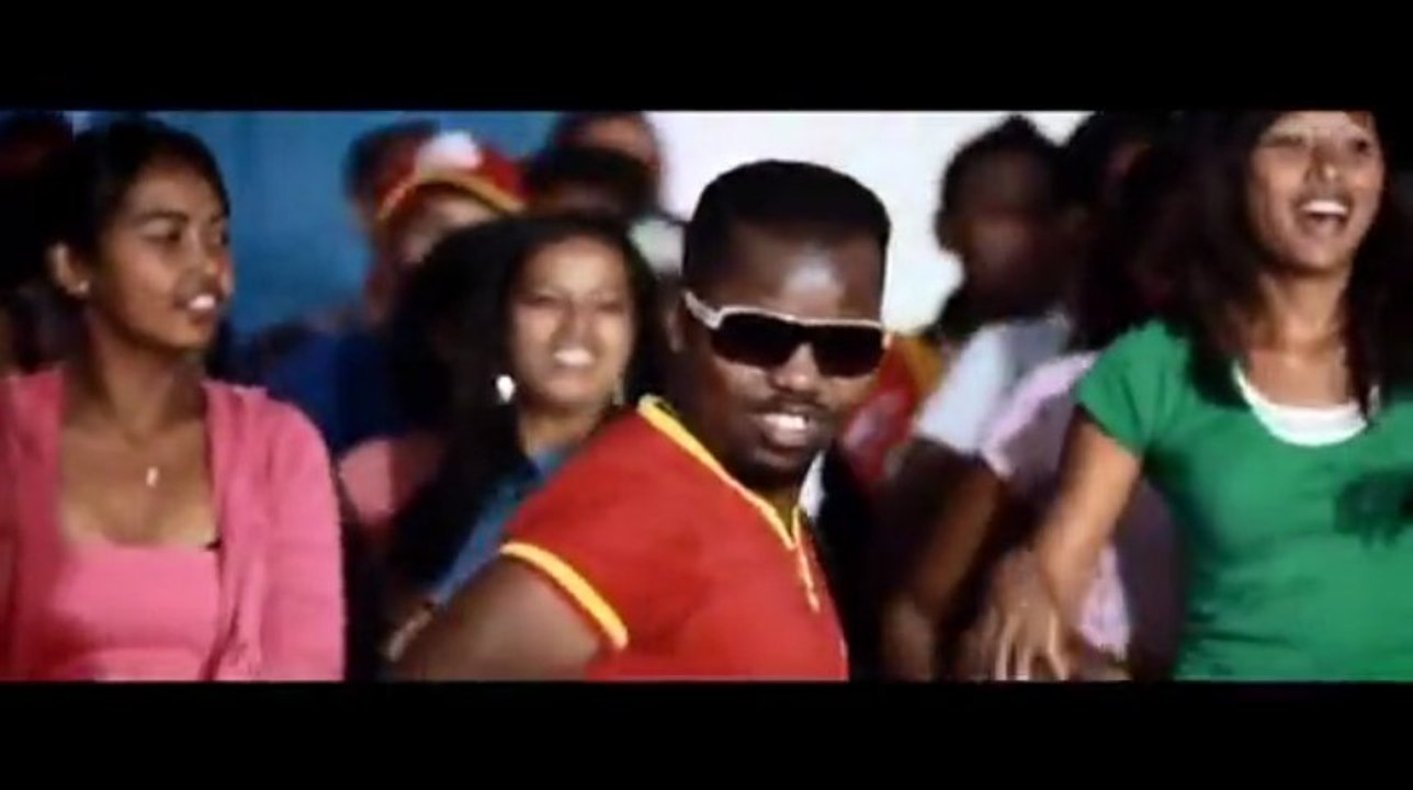 SAMOELA, TENCE MENA, JERRY MARCOSS, TSILIVA, ......  THB  no antsika e!  (gasy - malagasy)