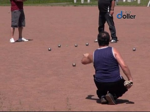 2013_06_19 concours de pétanque à Masevaux