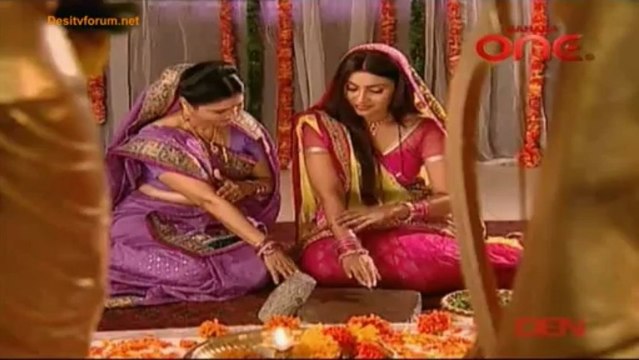 Jhilmil Sitaron Ka Aangan Hoga 19th June 2013 Video Watch Online pt1