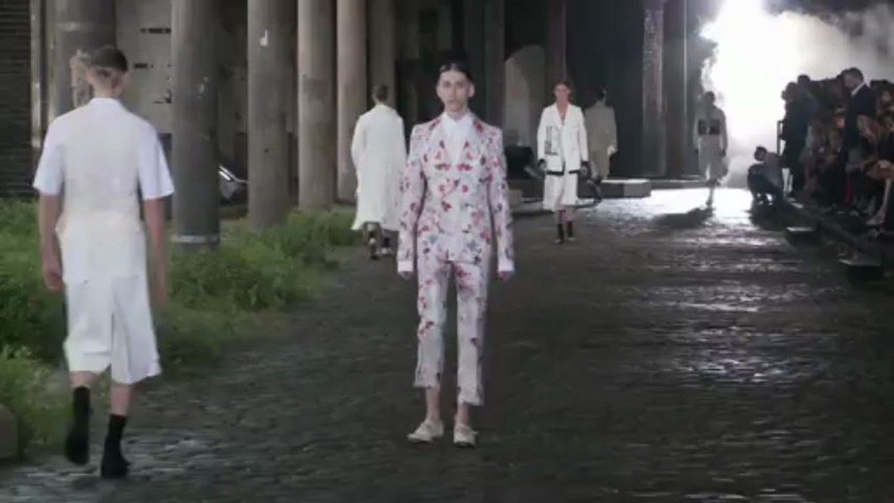 Alexandre McQueen - défilé printemps-été 2014 à Londres