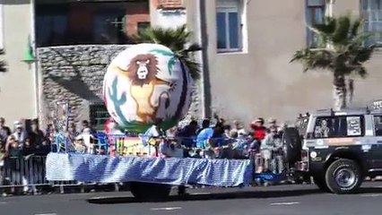 Le char "toon city"- Corso de Mèze 2013
