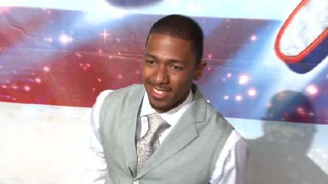 Nick Cannon Reaches Out to Amanda Bynes