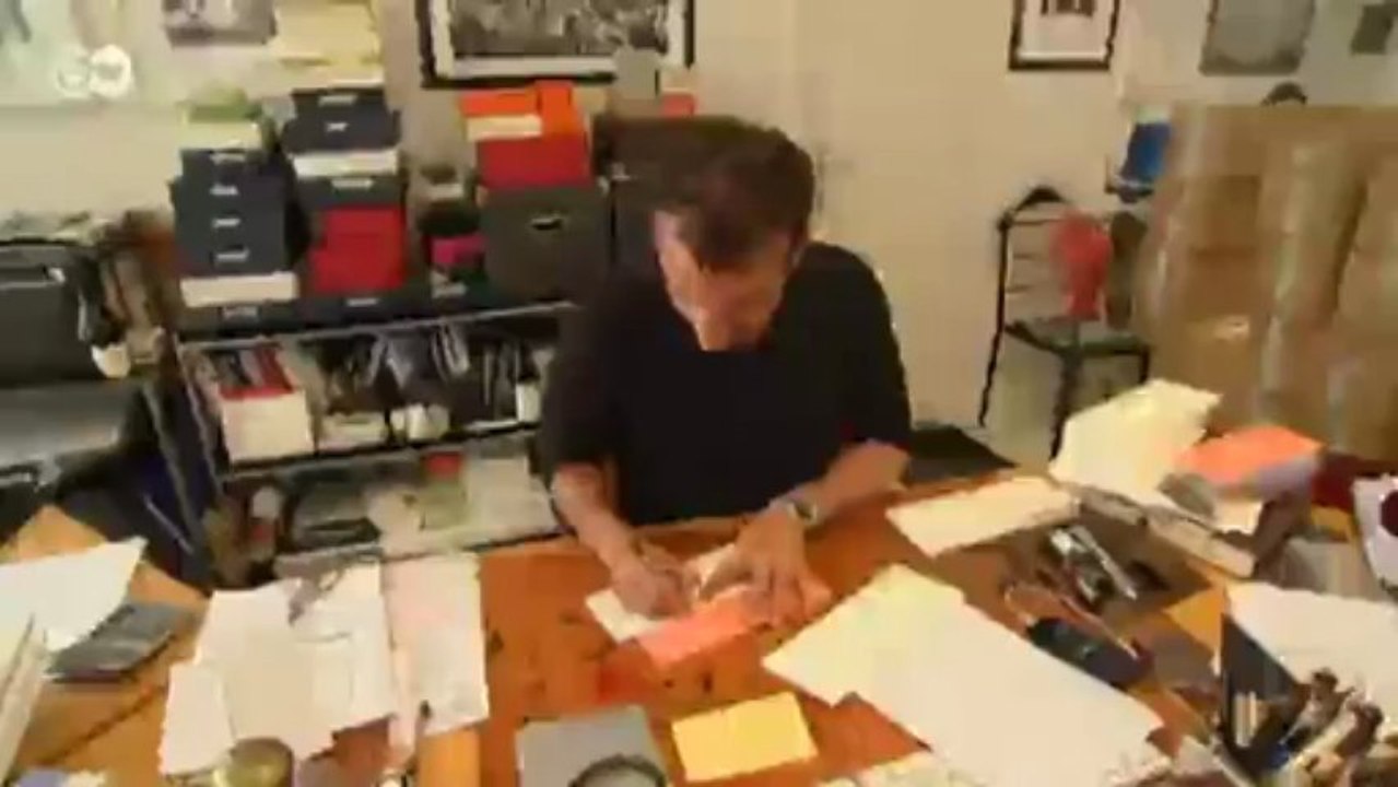 Kalligrafie von Nicolas Ouchenir | Euromaxx