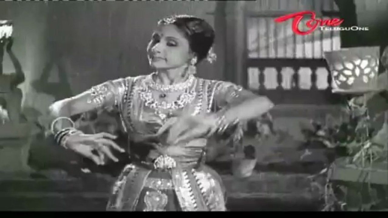 Mugguru Maratilu Songs - Marula Neepai - Kannamba - ANR