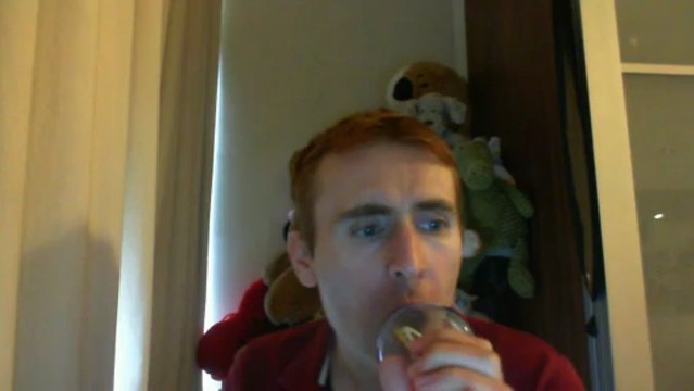 Wiwi égratigne j'veux d'la musique des Nubians