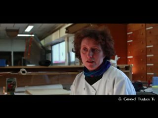 La restauration d’un manuscrit du XVIe siècle, par l’atelier Erasme