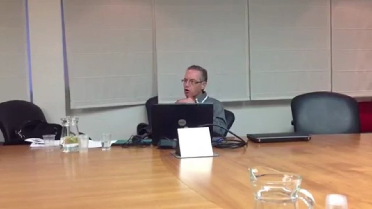 אביהו הורוביץ על ההבדלים המשמעותיים בין רכבים היברידים לחשמליים