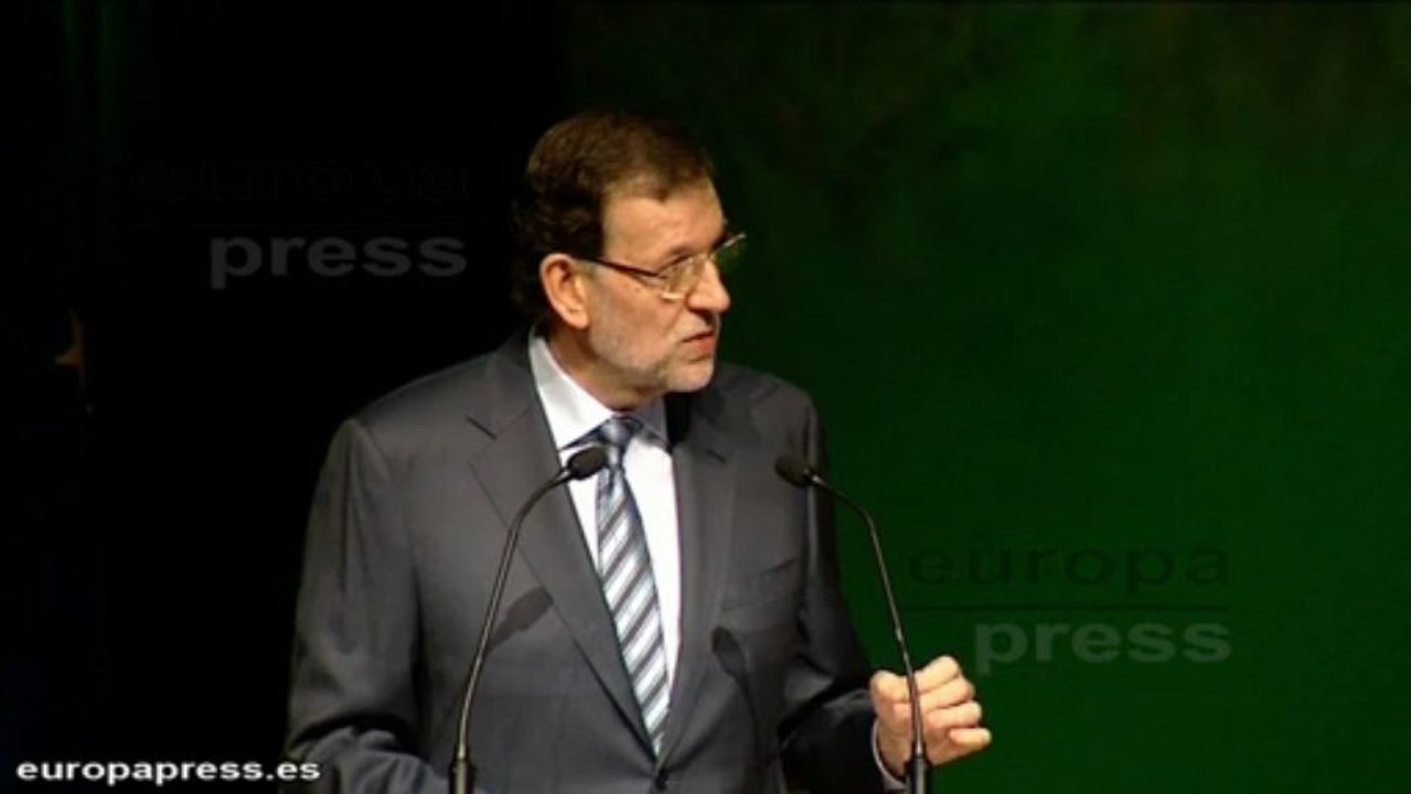 Rajoy dice que "cada agricultor es un emprendedor"