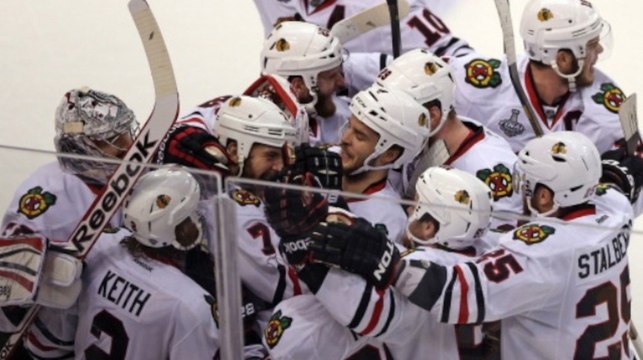 Blackhawks, Bruins Discuss Game 4
