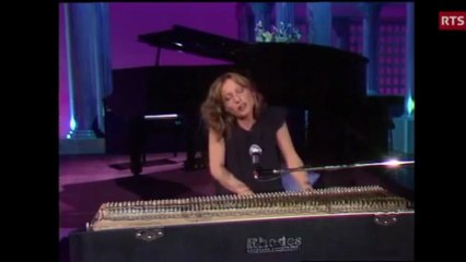 - Veronique Sanson (1984)-" Le Temps est assassin "