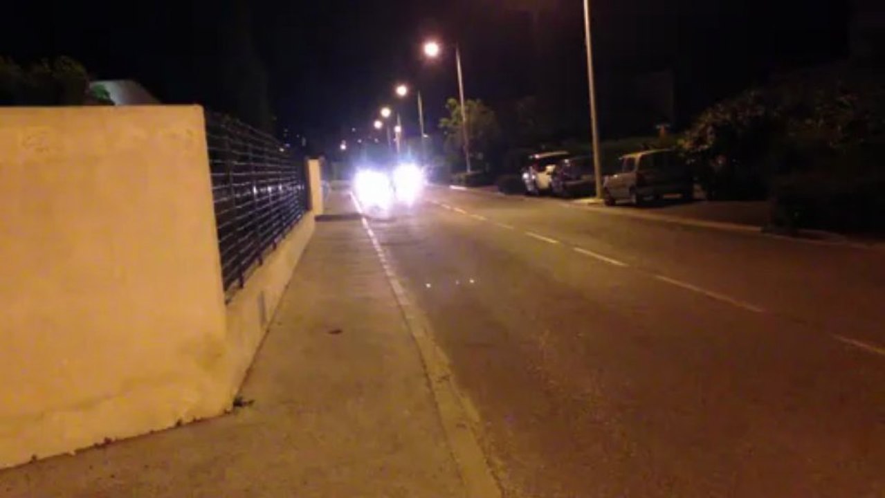 Booster 180cc Malossi vs Audi and Toyota MR2