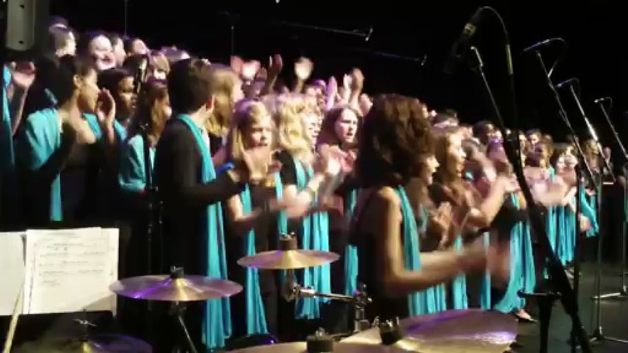 Concert Académique 2013 - Cachan - Happy Day (bis)