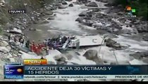 Accidente de autobús deja 30 muertos en Perú