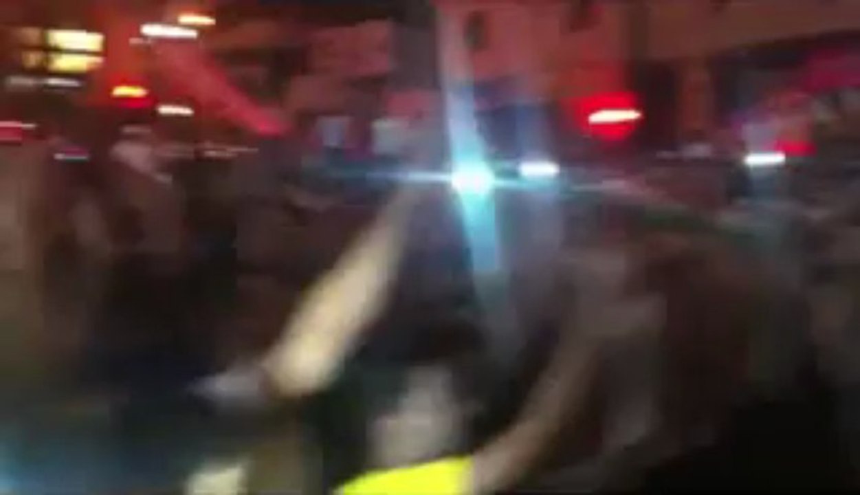 شادی ملت پس از راهیابی ایران به جام جهانی برزیل