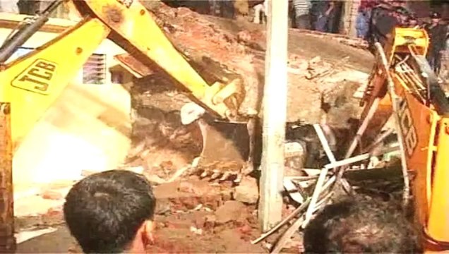 One killed, many injured in Thane building collapse
