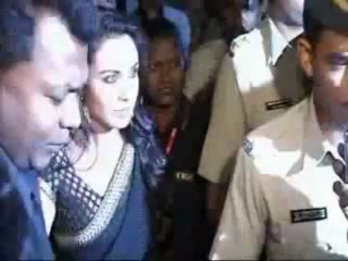 Rani Mukherjee Almost mobbed