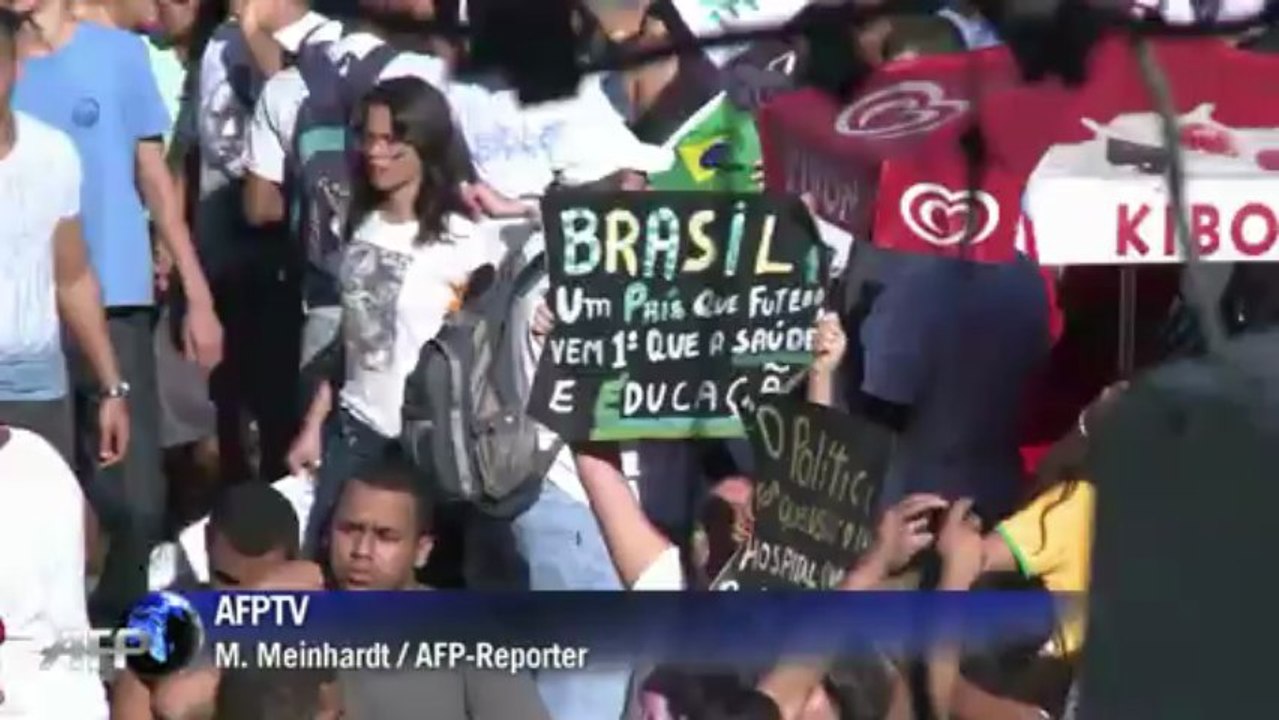 Millionenprotest in Brasilien - Präsidentin Rousseff unter Druck