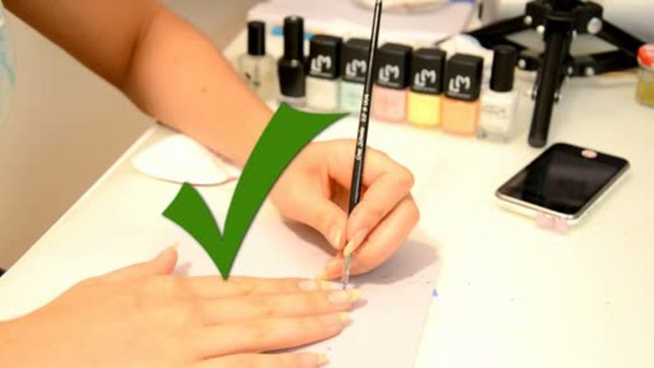 Tuto Nail Art Réussir de la main gauche