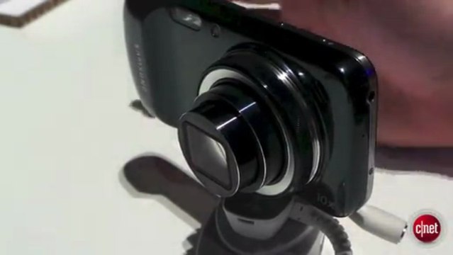 Samsung Galaxy S4 Zoom : le compact qui téléphone