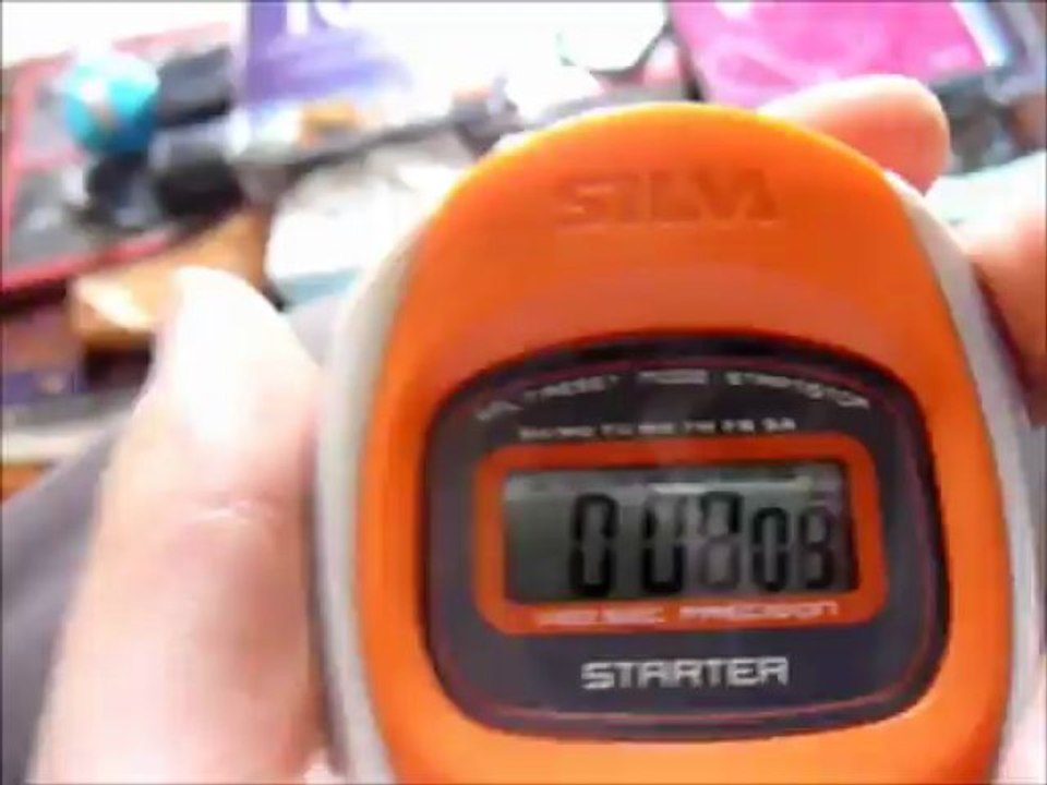 Comparaison de la vitesse du temps accéléré 4 fois!!.mov